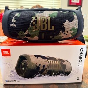 JBL Charge 5 Bluetooth Speaker - Black and Green Camouflage